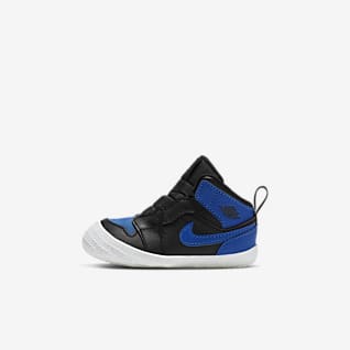 Filles Jordan Chaussures. Nike LU