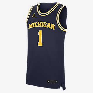 u of m basketball jersey
