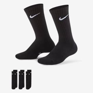 Nike Everyday Παιδικές κάλτσες μεσαίου ύψους με αντικραδασμική προστασία (τρία ζευγάρια)