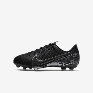 Erkek Cocuk Krampon Nike Tr