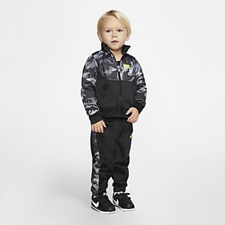 nike sweatsuit for toddlers