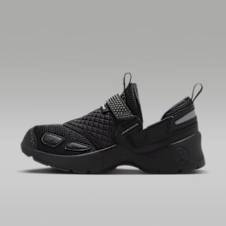 Black/Black/Black