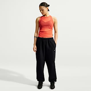 Total Black/Sail