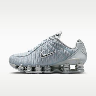 Pure Platinum/Metallic Silver