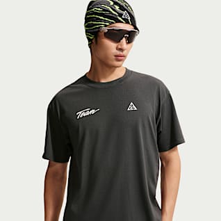 ダークスモークグレー