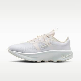 White/Chalk/Sail
