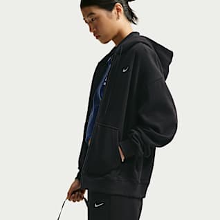 Total Black/Sail