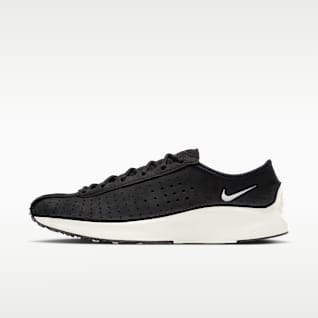Black/Sail