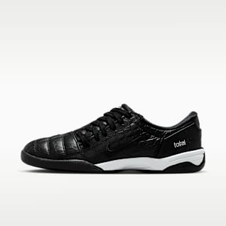 Black/White/Black