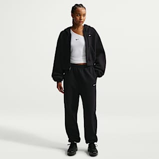 Total Black/Sail