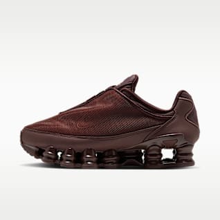 Mystic Dates/Burgundy Crush/Light Boulder