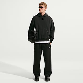 Total Black/Sail