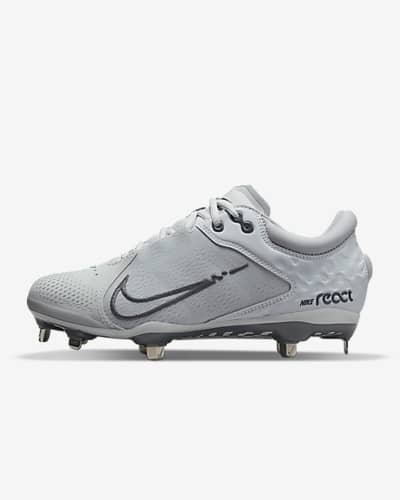 white nike women's metal softball cleats