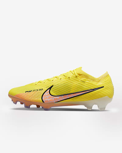 Men's Soccer Cleats & Soccer Shoes