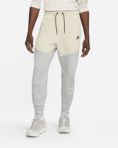 Men's Joggers Sweatpants. Nike.com