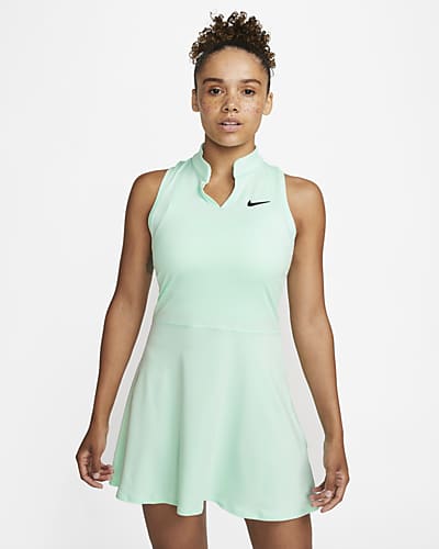 Graden Celsius Buskruit volume Women's Tennis Skirts & Dresses. Nike.com