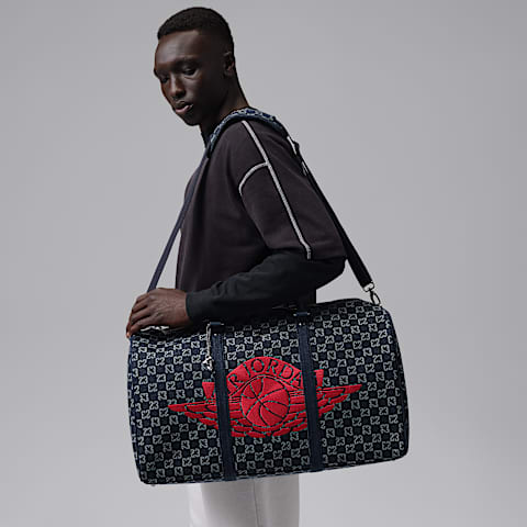 Jordan Monogram Duffel (40L)