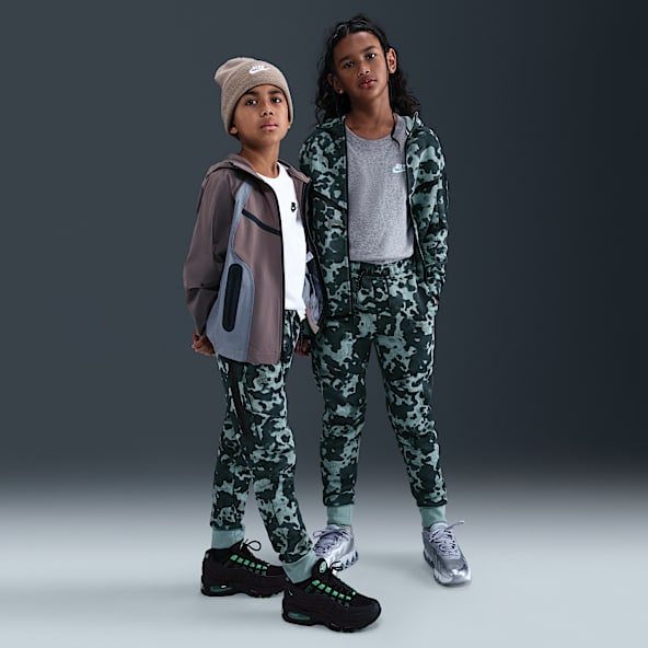 Nike Tech Older Kids' (Boys') Camo Fleece Joggers