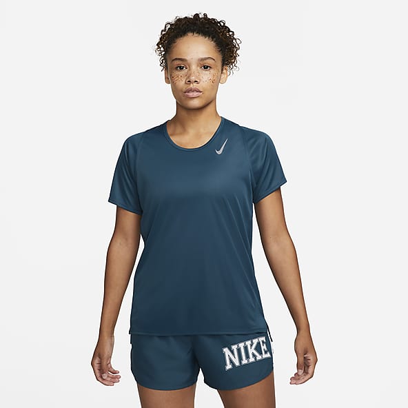 vochtigheid Startpunt Haalbaarheid Women's T-Shirts. Sports & Casual Women's Tops. Nike NL