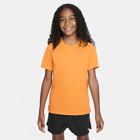 Orange Shirts. Nike DE