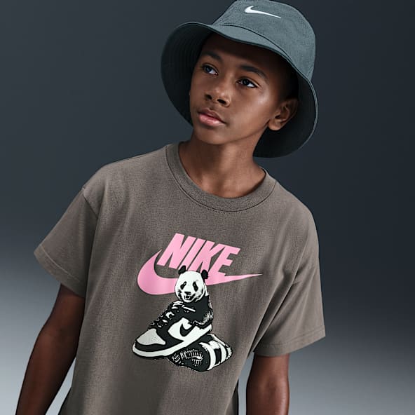 Nike Sportswear Big Kids' T-Shirt