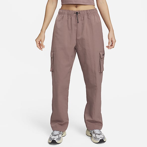 Nike Sportswear Essential Women's High-Rise Woven Cargo Pants