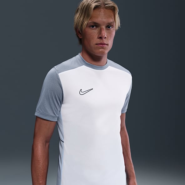 Nike Academy Men's Dri-FIT Short-Sleeve Football Top