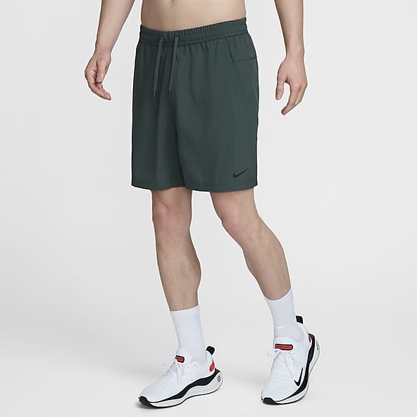 mens shorts sale nike