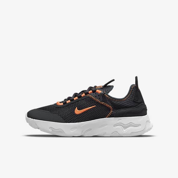 Nike schoenen in sale. Nike BE