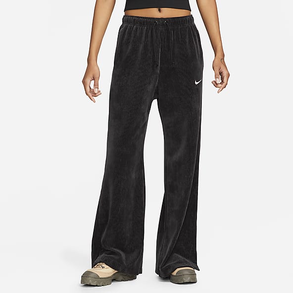 black nike joggers women