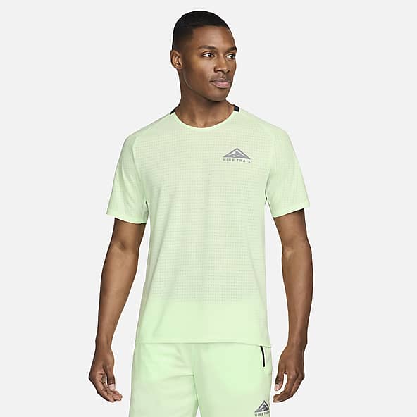 €50 - €75 Standard Green Tops & T-Shirts. Nike LU