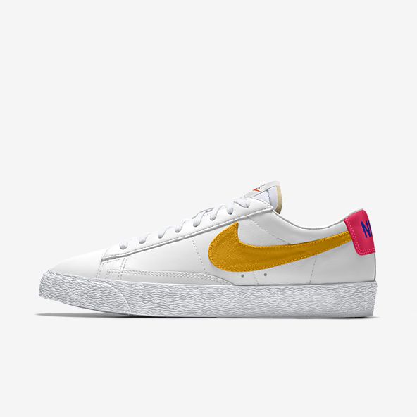 nike white and yellow shoes