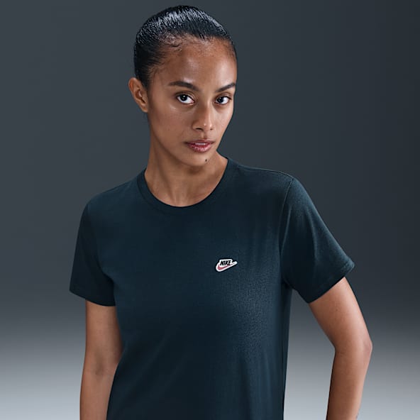 Nike Sportswear Women's T-shirt