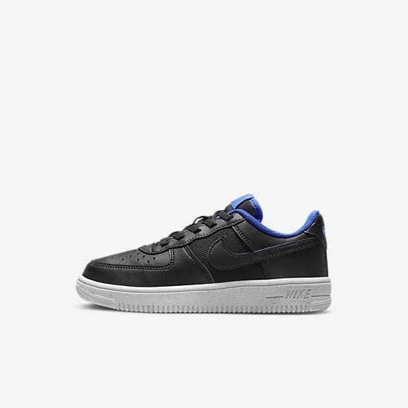 Schwarze Air Force 1 Schuhe. Nike CH