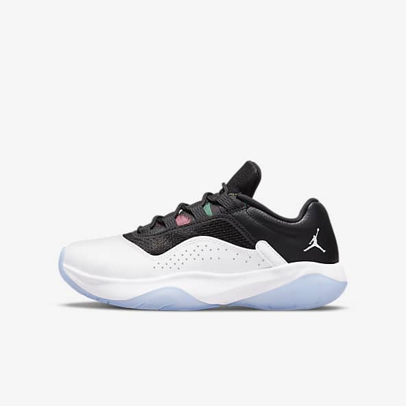 Baskets & Chaussures Air Jordan. Nike CA