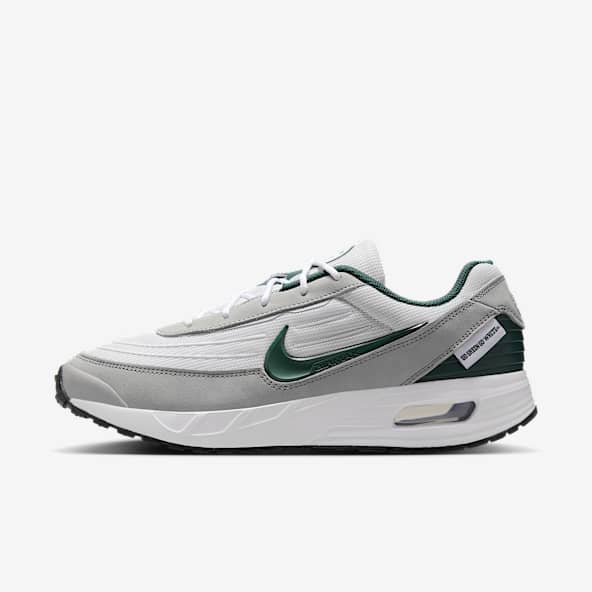 Nike College Air Max Verse (Michigan State) Men's Shoes
