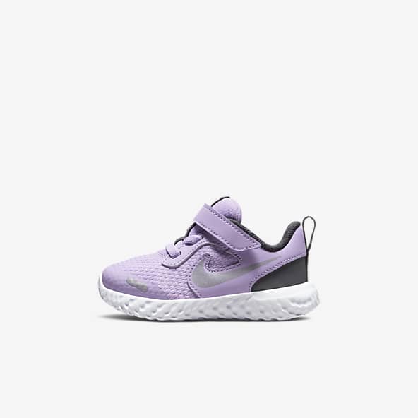 infant size 5 nike trainers
