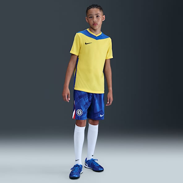 Chelsea F.C. 2025/26 Stadium Home Older Kids' Nike Dri-FIT Football Replica Shorts