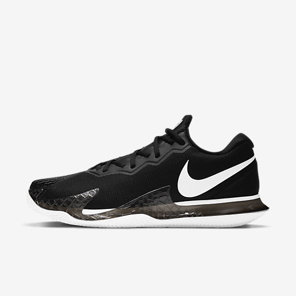 Men's Black Tennis Shoes. Nike LU
