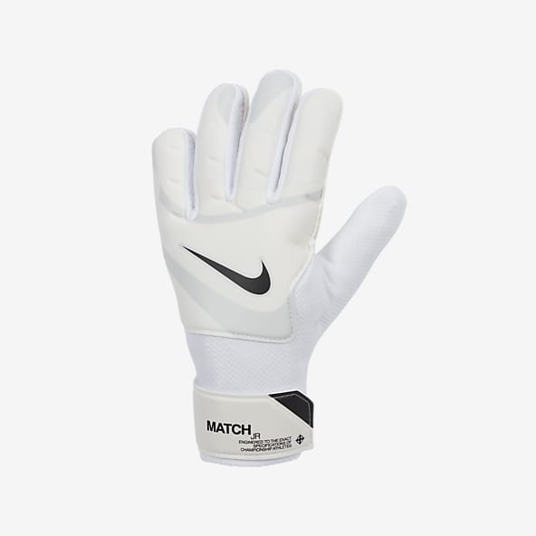 Girls White Football Gloves and Mitts. Nike UK