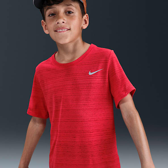 Nike Dri-FIT Miler Older Kids' (Boys') Training Top