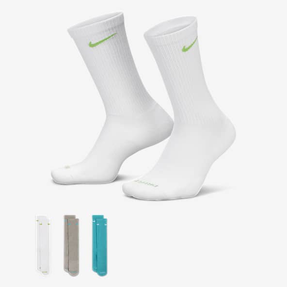 Nike Everyday Plus Cushioned Training Crew Socks (3 Pairs)
