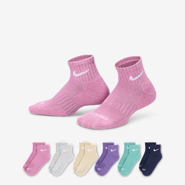 Nike Dri-FIT Performance Basics Little Kids' Quarter Socks (6 Pairs)