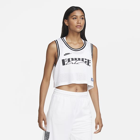 nike crop outfit