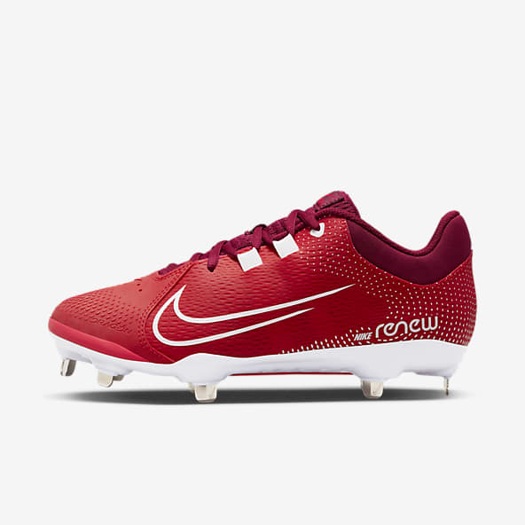 Spikes hotsell softball nike