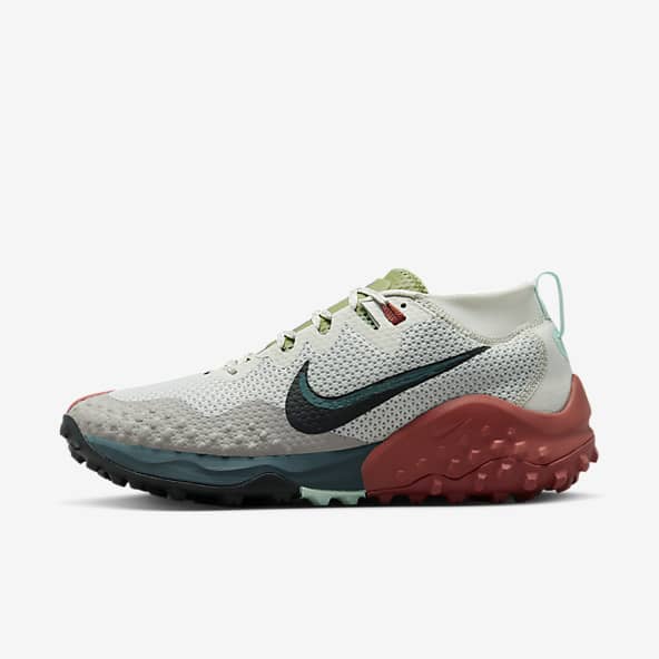Trail Running Shoes. Nike GB