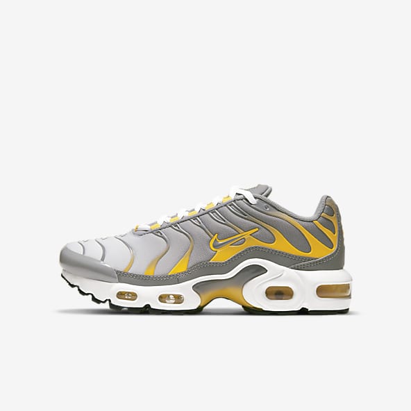 green apple air max plus