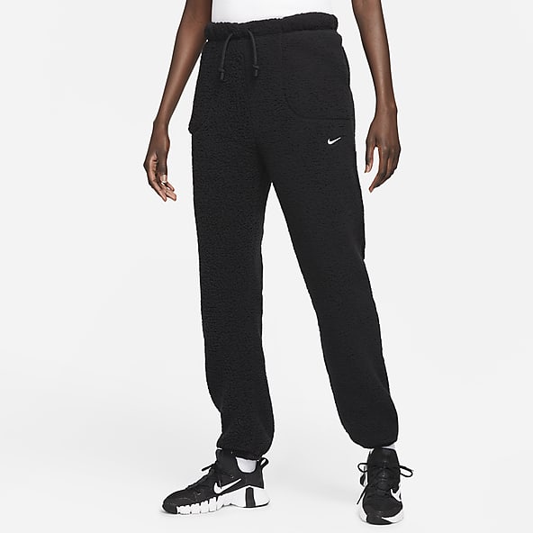 nike joggers and sweatpants