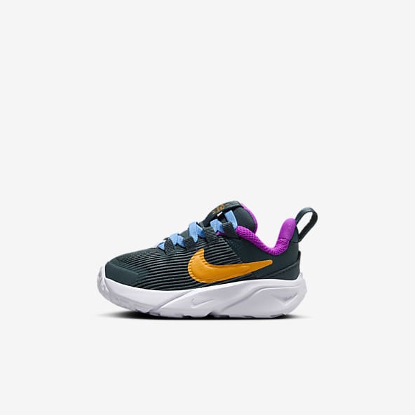 Green Shoes. Nike ZA