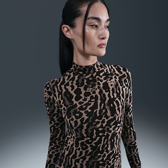 Nike Sportswear Chill Knit Women's Slim Long-Sleeve T-Shirt